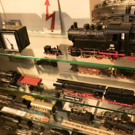 Lokomotel-wohnung, Luxus Im Lokschuppen Apartment