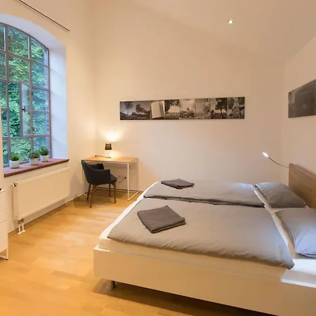 Lokomotel-wohnung, Luxus Im Lokschuppen 3*