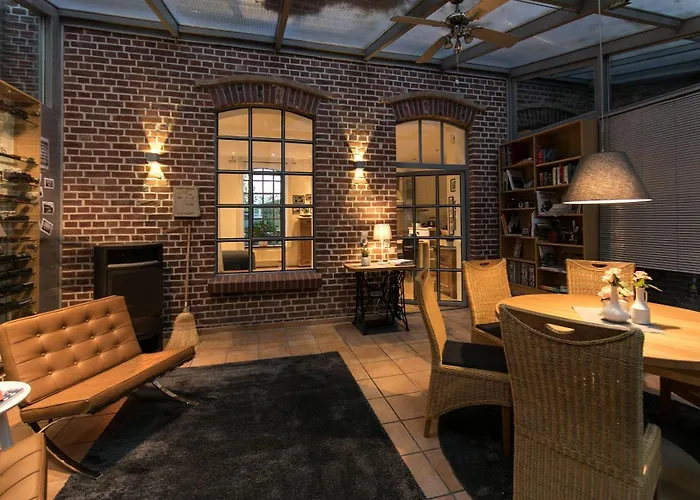 Lokomotel-wohnung, Luxus Im Lokschuppen 3*