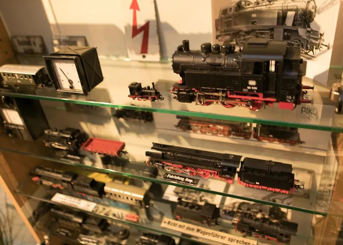 Lokomotel-wohnung, Luxus Im Lokschuppen アパート